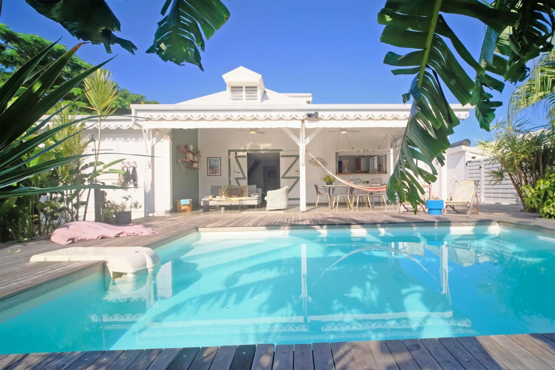 Creole Pour 6 Avec Piscine Villa